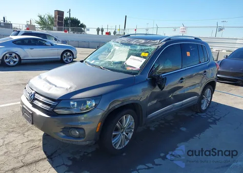 2012 Volkswagen Tiguan Se z USA, uszkodzony, nr VIN WVGAV7AX2CW005935